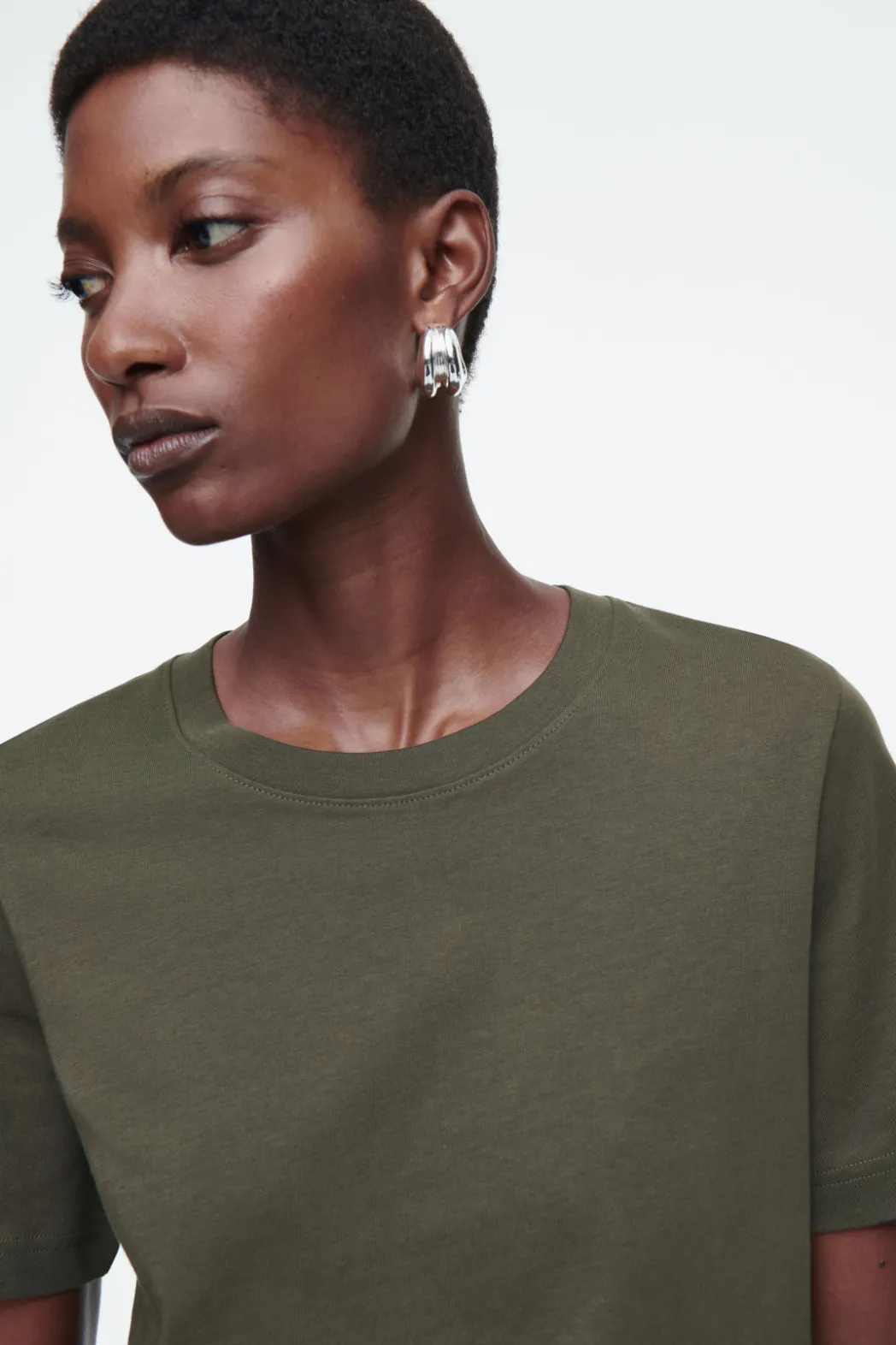 Sale COS 24/7 REGULAR T-SHIRT DARK KHAKI