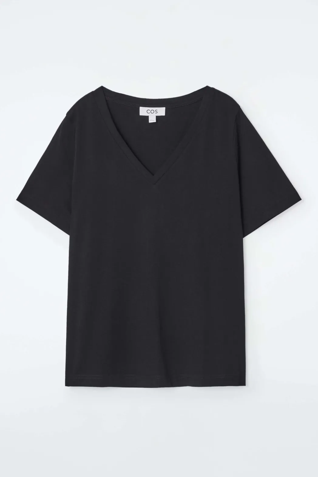 Hot COS 24/7 V-NECK T-SHIRT black
