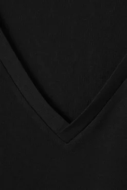 Hot COS 24/7 V-NECK T-SHIRT black