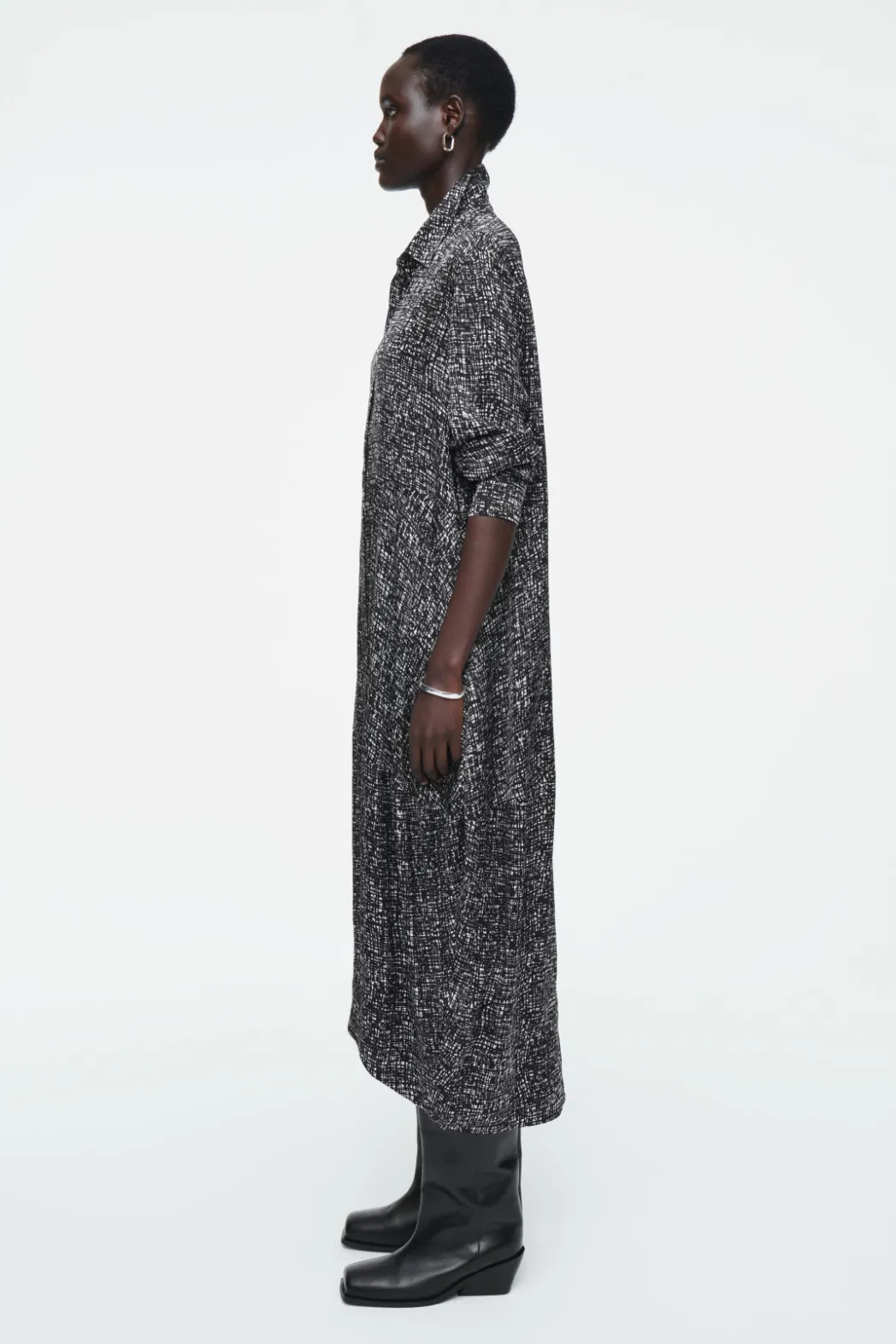 Clearance COS ABSTRACT CHECKED SHIRT DRESS BLACK / CHECKED