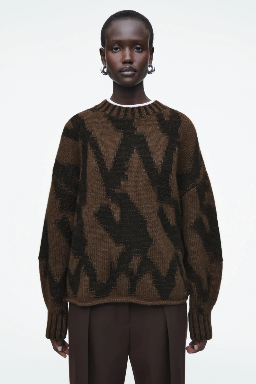 Outlet COS ABSTRACT WOOL-JACQUARD JUMPER BROWN / HOUNDSTOOTH