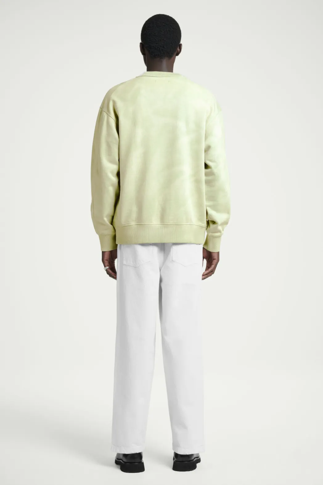 Outlet COS ACID-WASH SWEATSHIRT LIGHT GREEN