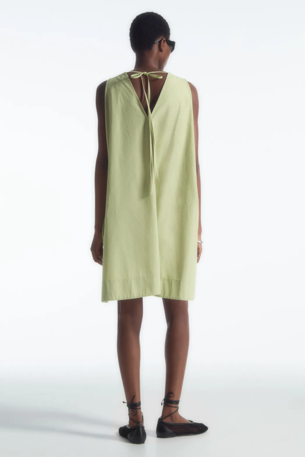Online COS A-LINE SLEEVELESS MINI DRESS GREEN