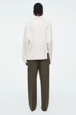 Outlet COS ASYMMETRIC MERINO WOOL SWEATER WHITE