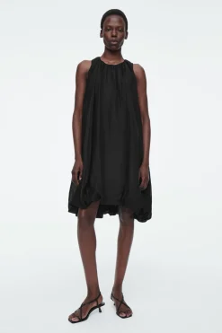 Online COS BALLOON MINI DRESS BLACK