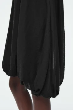 Online COS BALLOON MINI DRESS BLACK