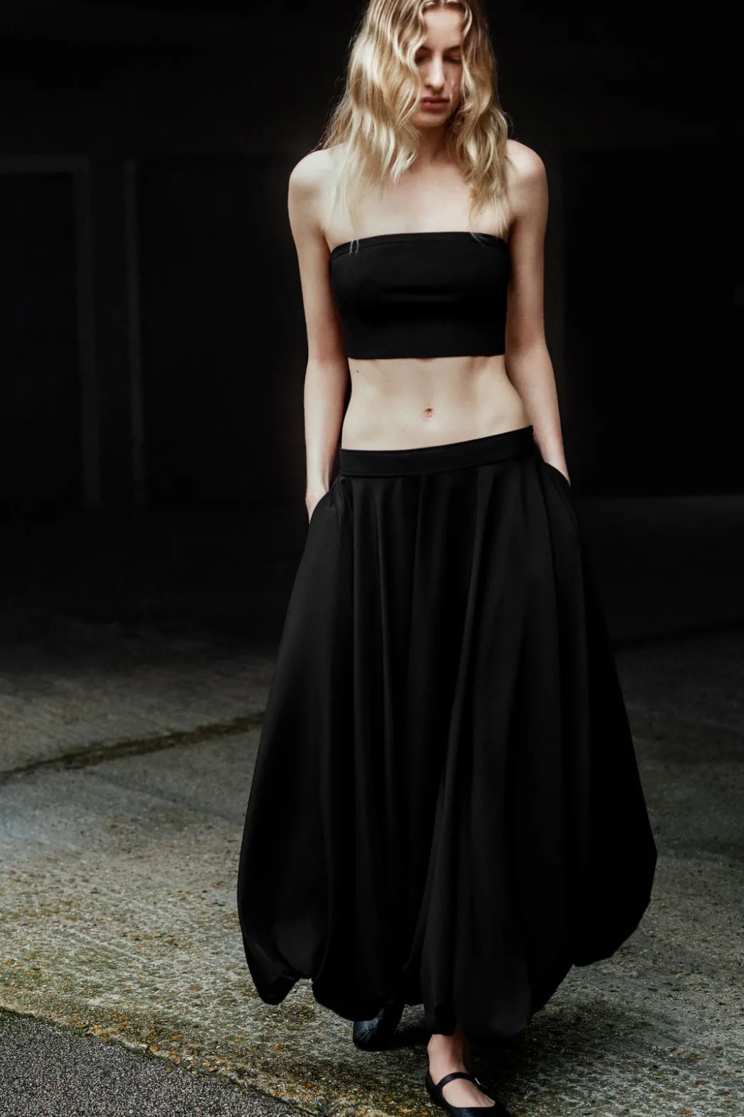 Best COS BALLOON-HEM MAXI SKIRT BLACK