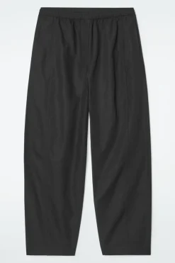Online COS BARREL-LEG COTTON PANTS BLACK