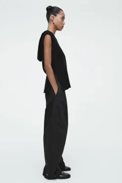 Outlet COS BARREL-LEG UTILITY PANTS BLACK