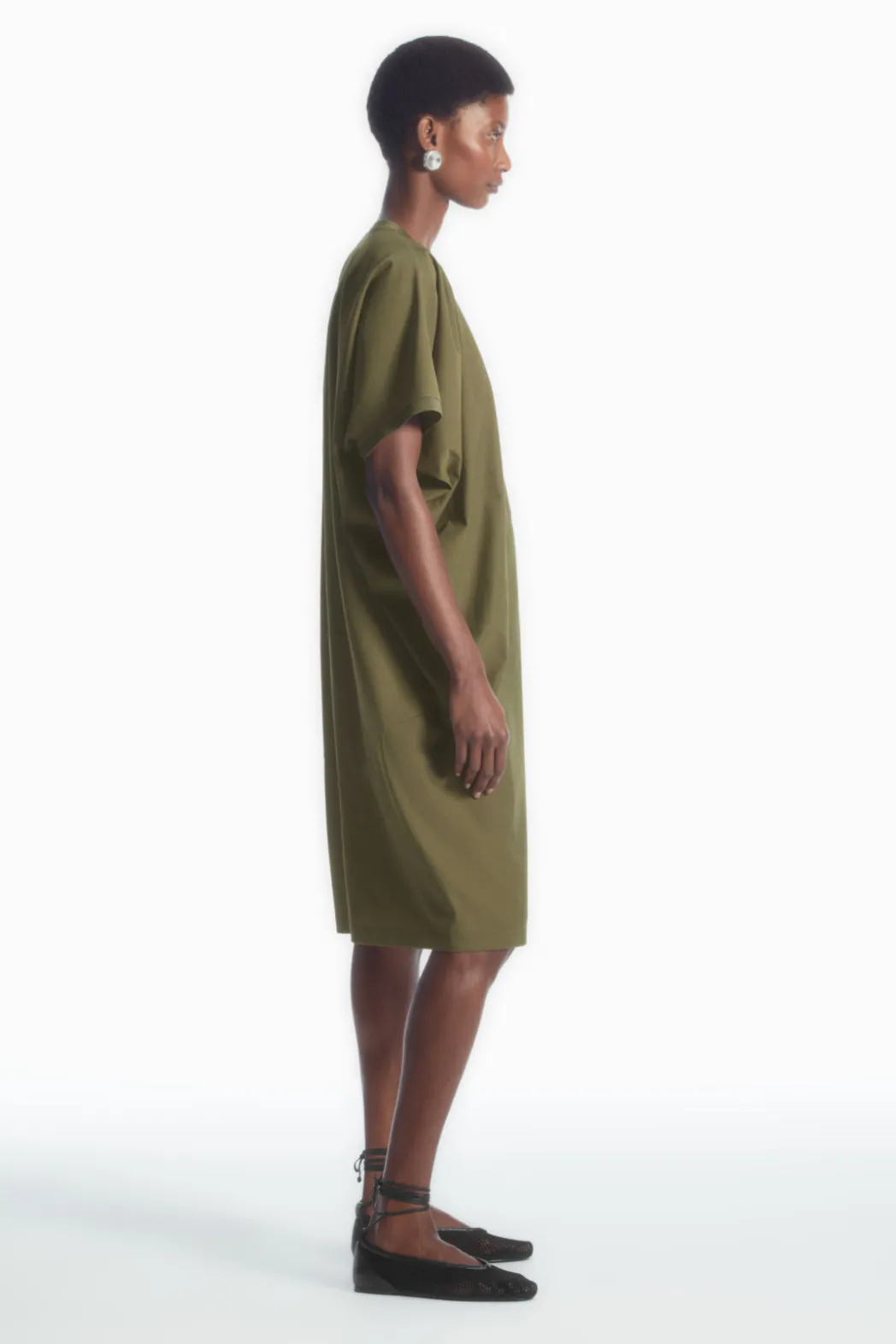 Clearance COS BATWING-SLEEVE T-SHIRT DRESS KHAKI GREEN