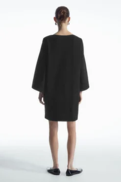Best COS BOAT-NECK MINI T-SHIRT DRESS BLACK