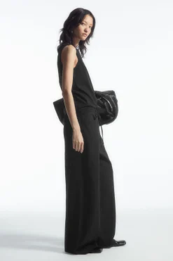 Online COS BOAT-NECK TANK TOP BLACK