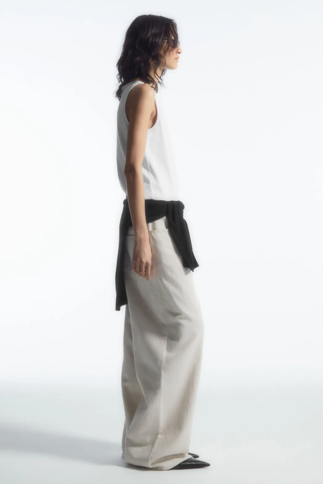 Hot COS BOAT-NECK TANK TOP WHITE