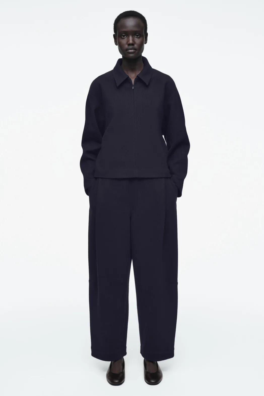 COS BOILED-WOOL BARREL-LEG PANTS NAVY