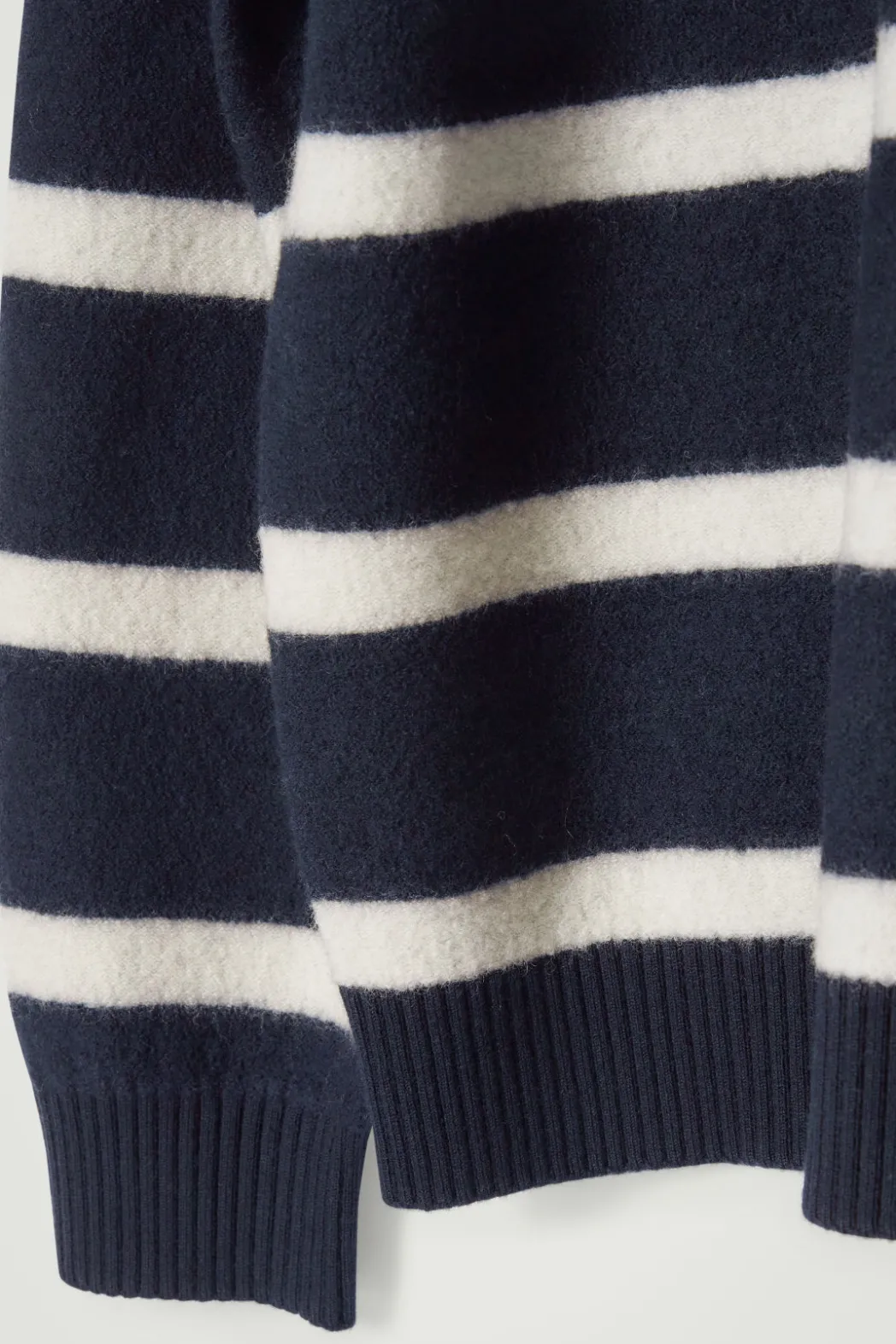 Sale COS BOILED-WOOL CREW-NECK SWEATER NAVY / STRIPED
