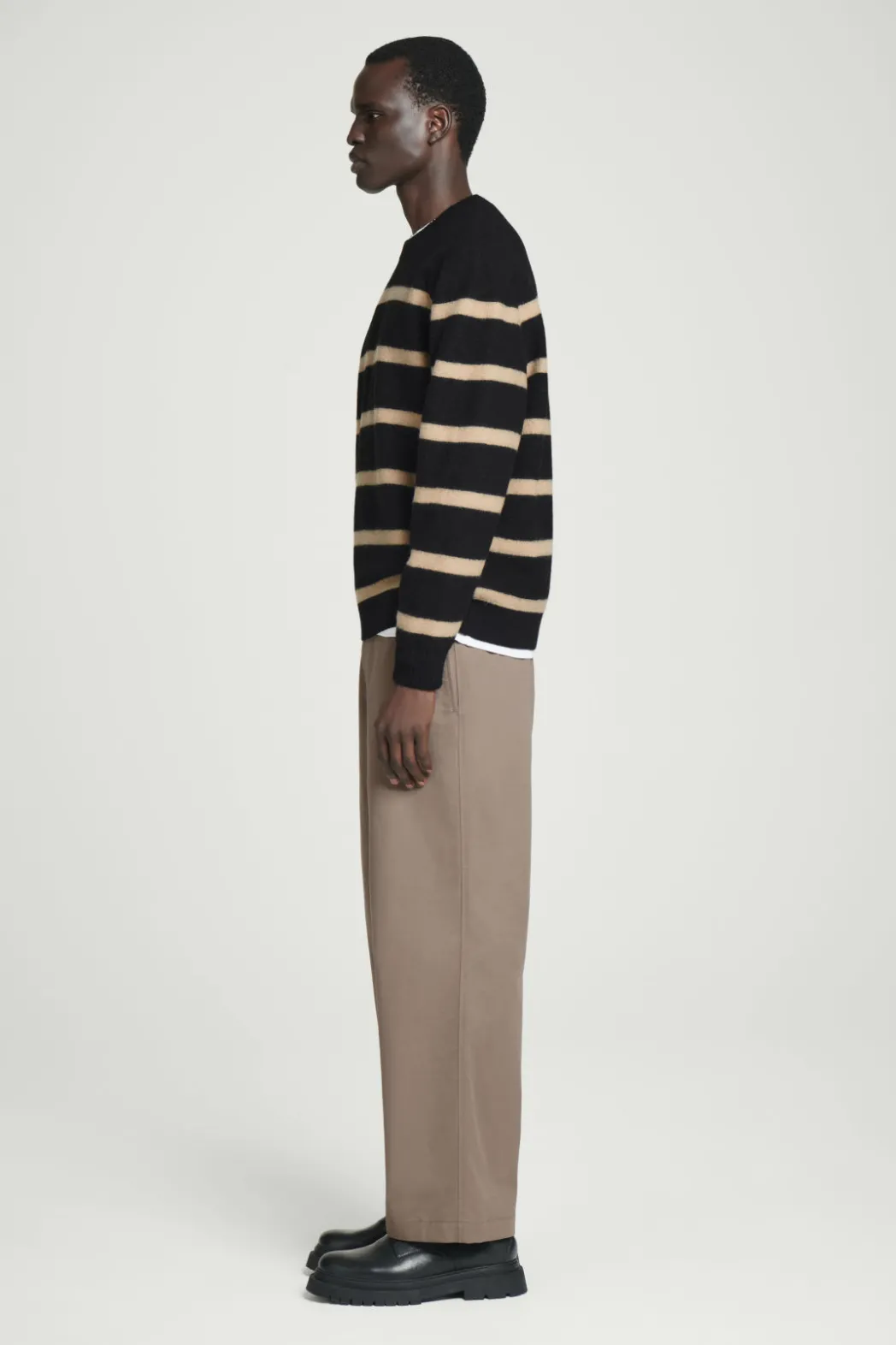 COS BOILED-WOOL CREW-NECK SWEATER BLACK / BEIGE / STRIPED