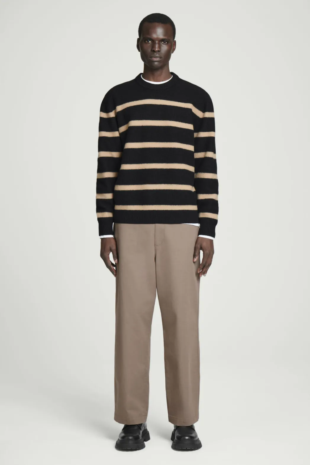 COS BOILED-WOOL CREW-NECK SWEATER BLACK / BEIGE / STRIPED