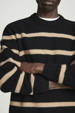 COS BOILED-WOOL CREW-NECK SWEATER BLACK / BEIGE / STRIPED