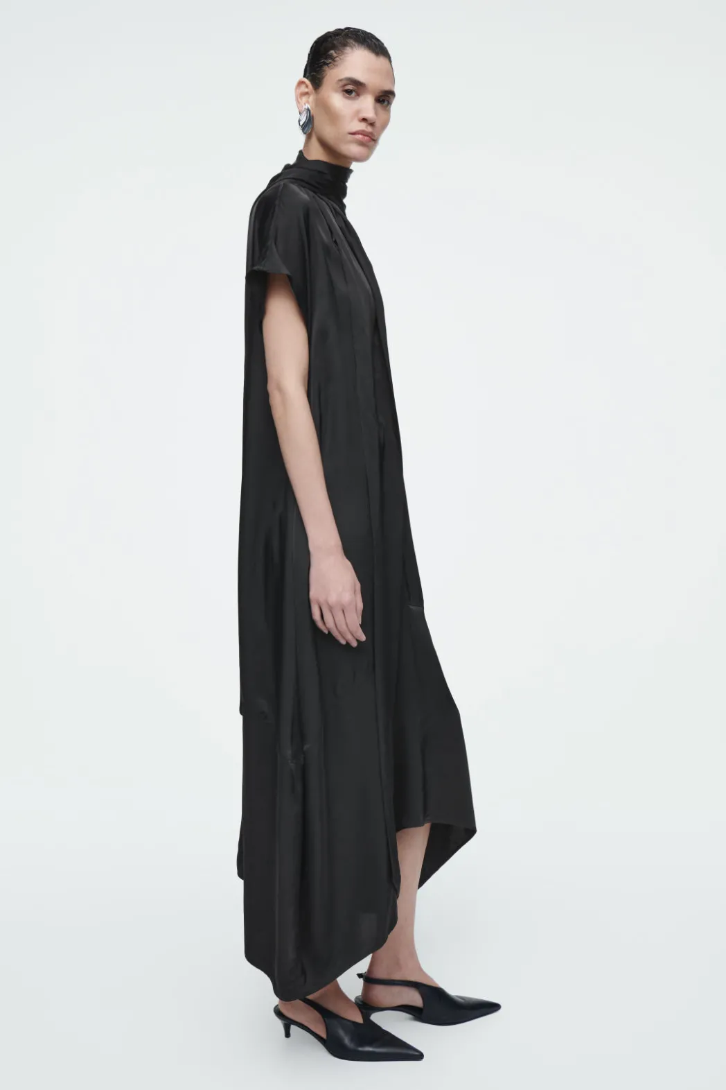 COS BOW-DETAIL ASYMMETRIC MIDI DRESS BLACK