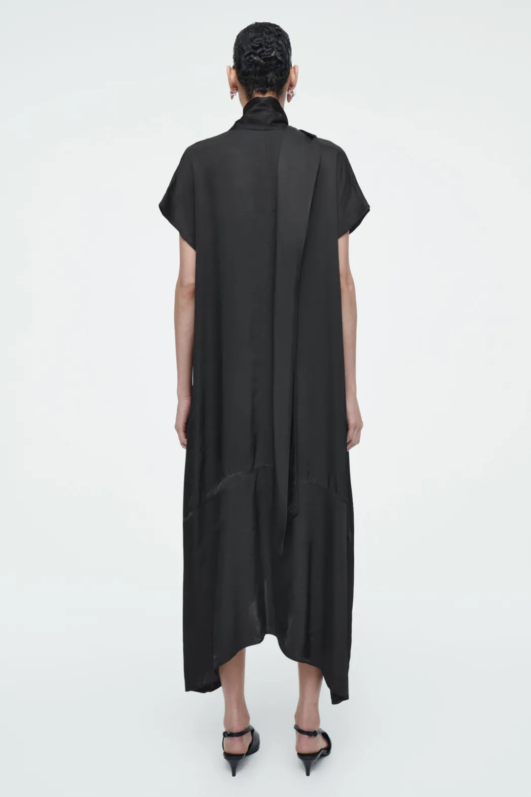 COS BOW-DETAIL ASYMMETRIC MIDI DRESS BLACK