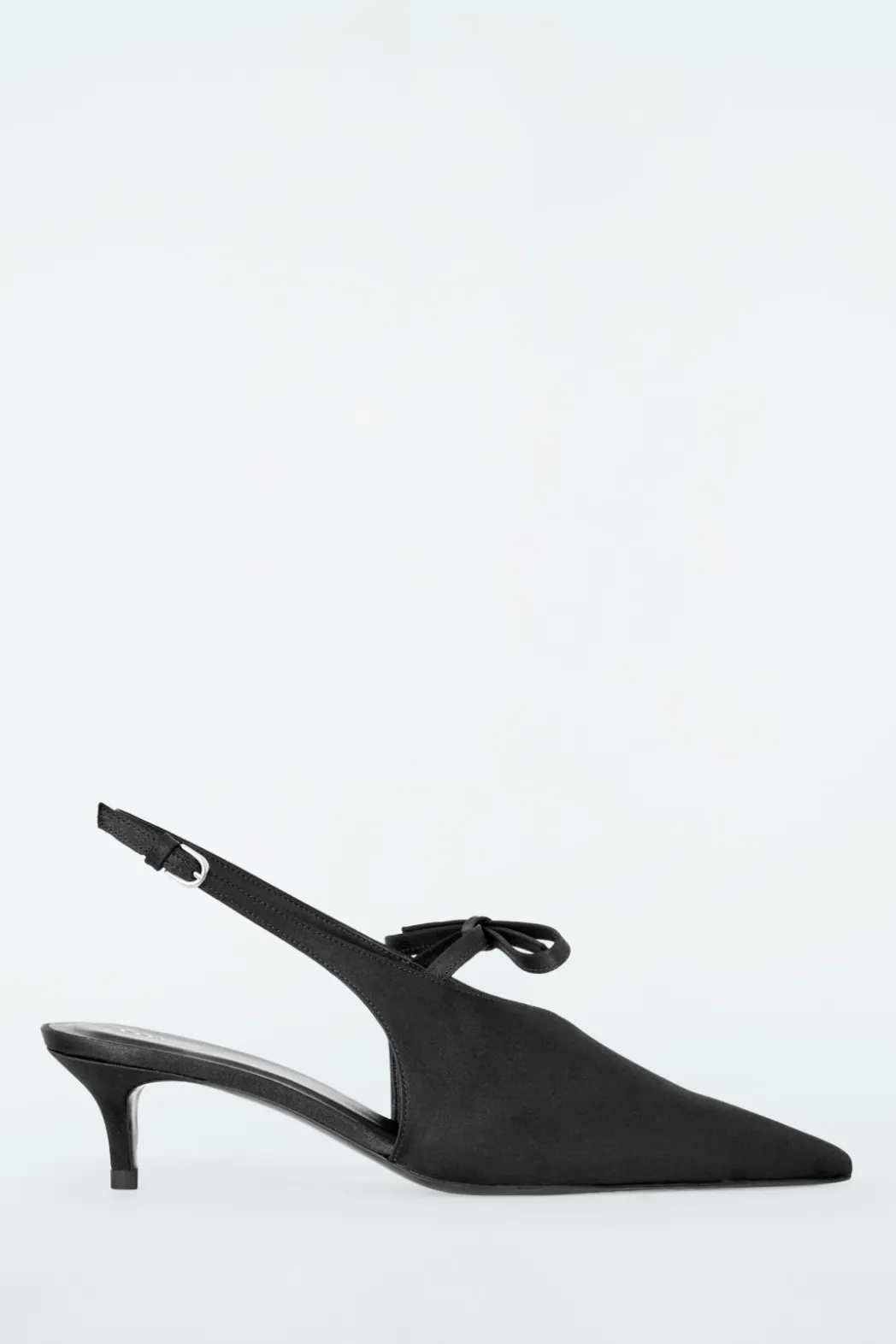 Outlet COS BOW-DETAIL POINTED SATIN SLINGBACK PUMPS BLACK