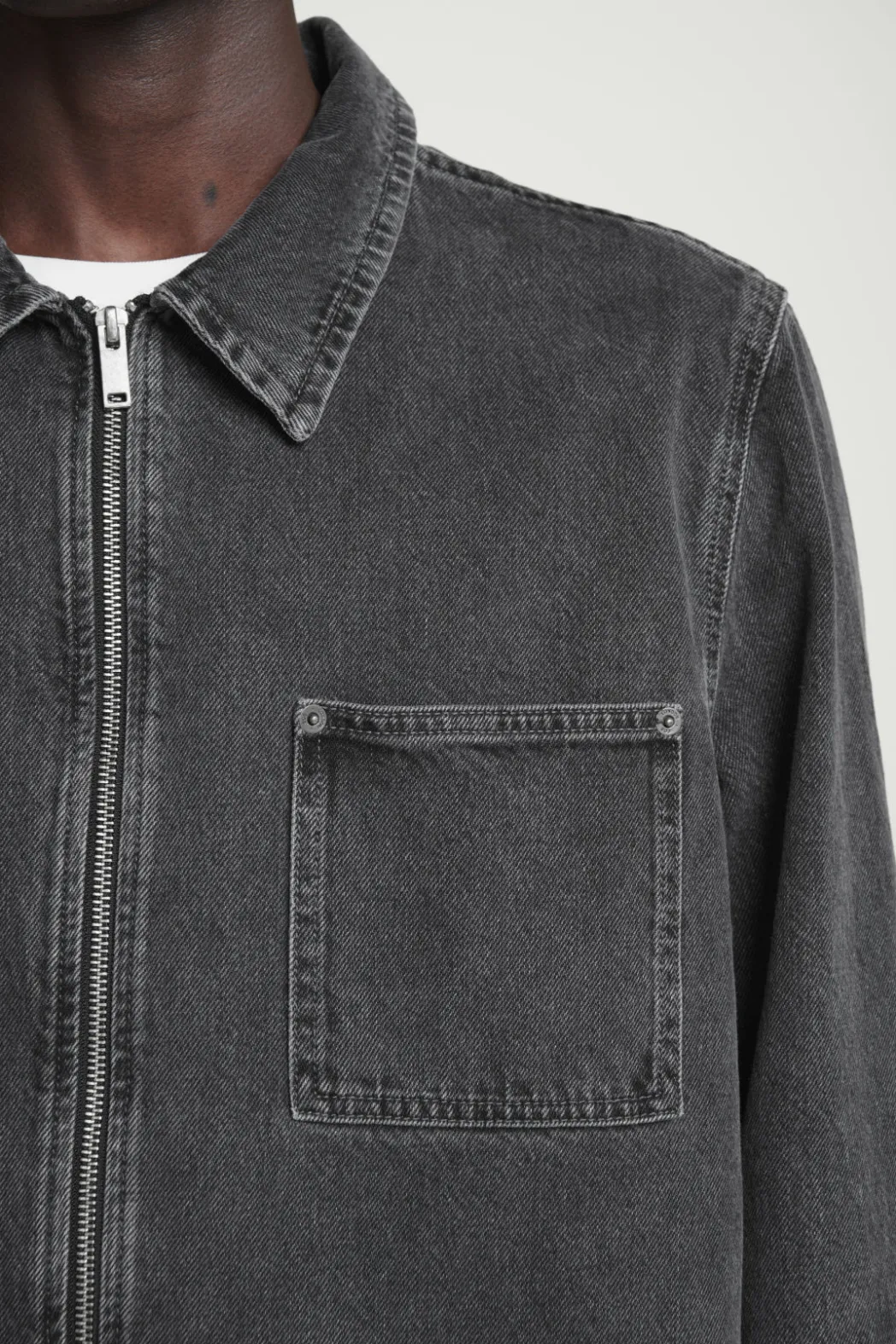 New COS BOXY DENIM ZIP-UP JACKET WASHED BLACK