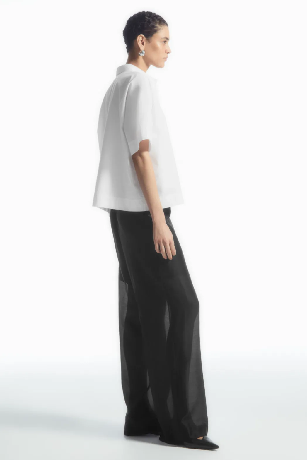 Online COS BOXY SHORT-SLEEVED POPLIN SHIRT WHITE