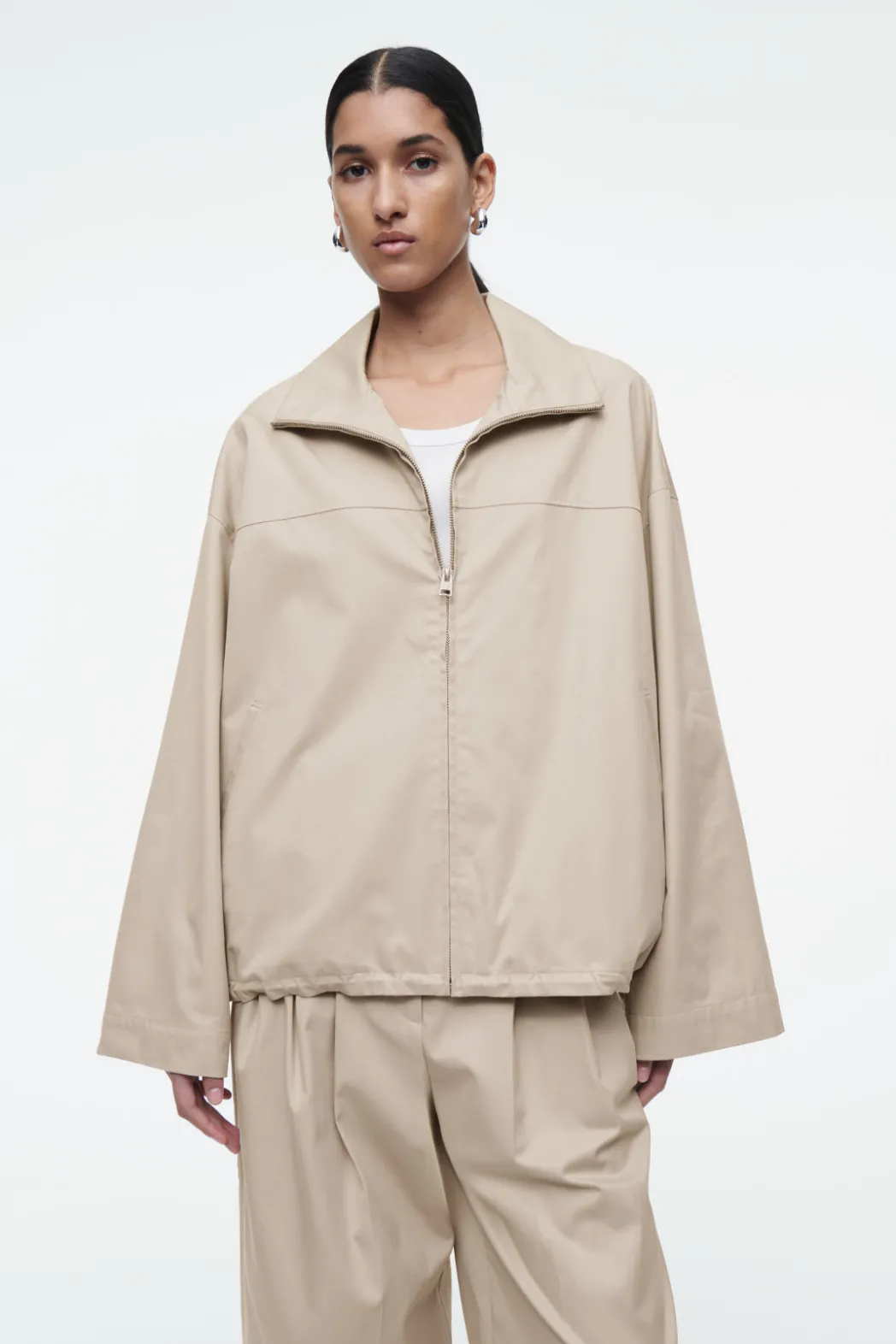 Clearance COS BUBBLE-HEM COTTON JACKET BEIGE