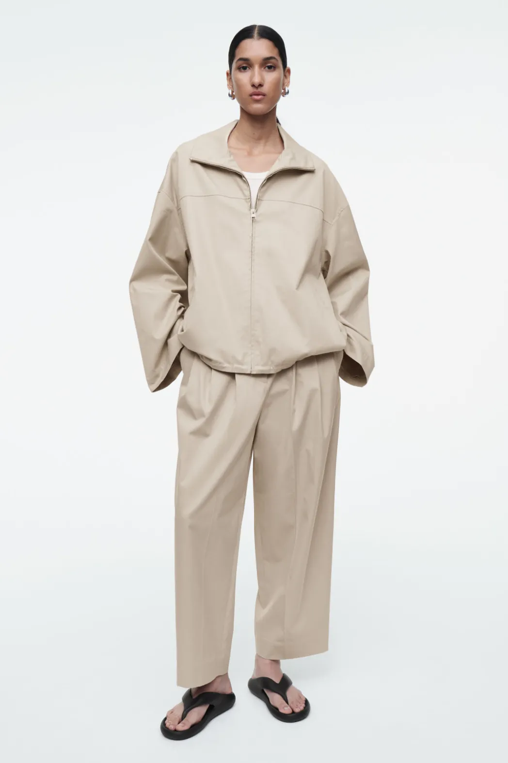Clearance COS BUBBLE-HEM COTTON JACKET BEIGE