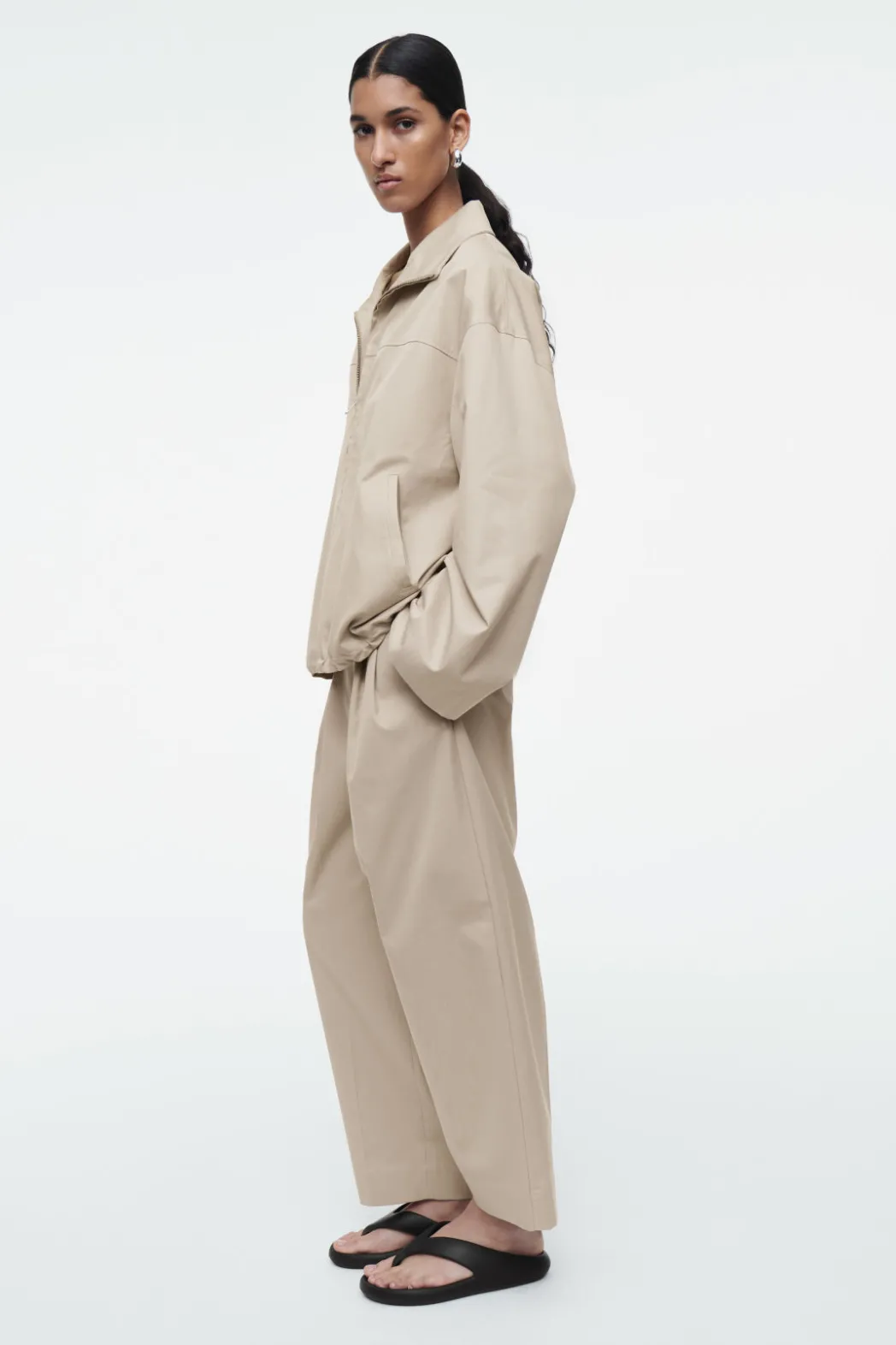 Clearance COS BUBBLE-HEM COTTON JACKET BEIGE