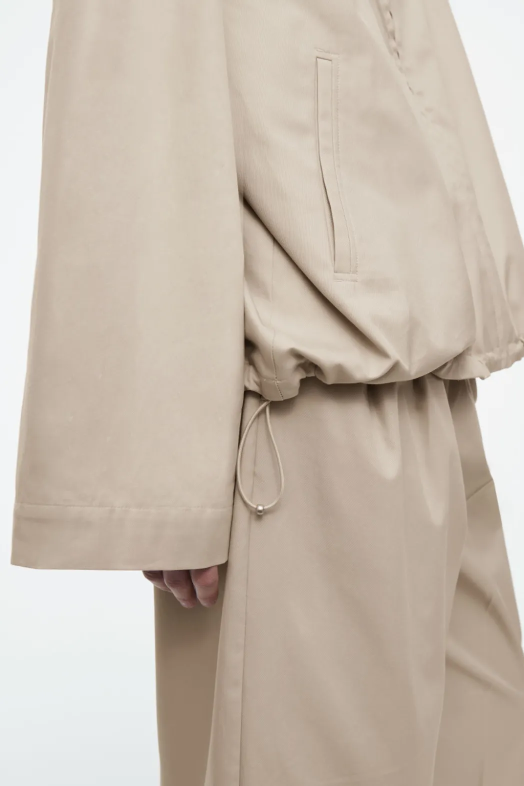 Clearance COS BUBBLE-HEM COTTON JACKET BEIGE