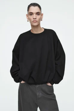 Clearance COS BUBBLE-HEM SWEATSHIRT BLACK