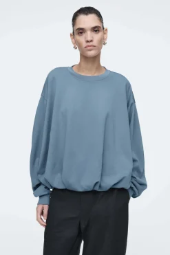 Online COS BUBBLE-HEM SWEATSHIRT BLUE