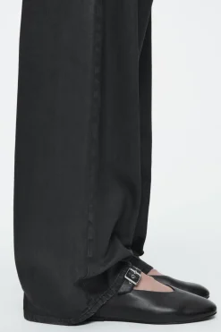 Sale COS BUCKLED BALLET FLATS BLACK