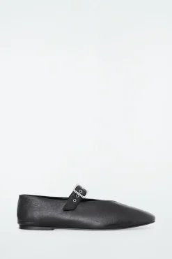 Sale COS BUCKLED BALLET FLATS BLACK