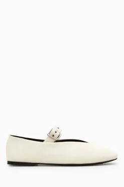 Clearance COS BUCKLED BALLET FLATS IVORY