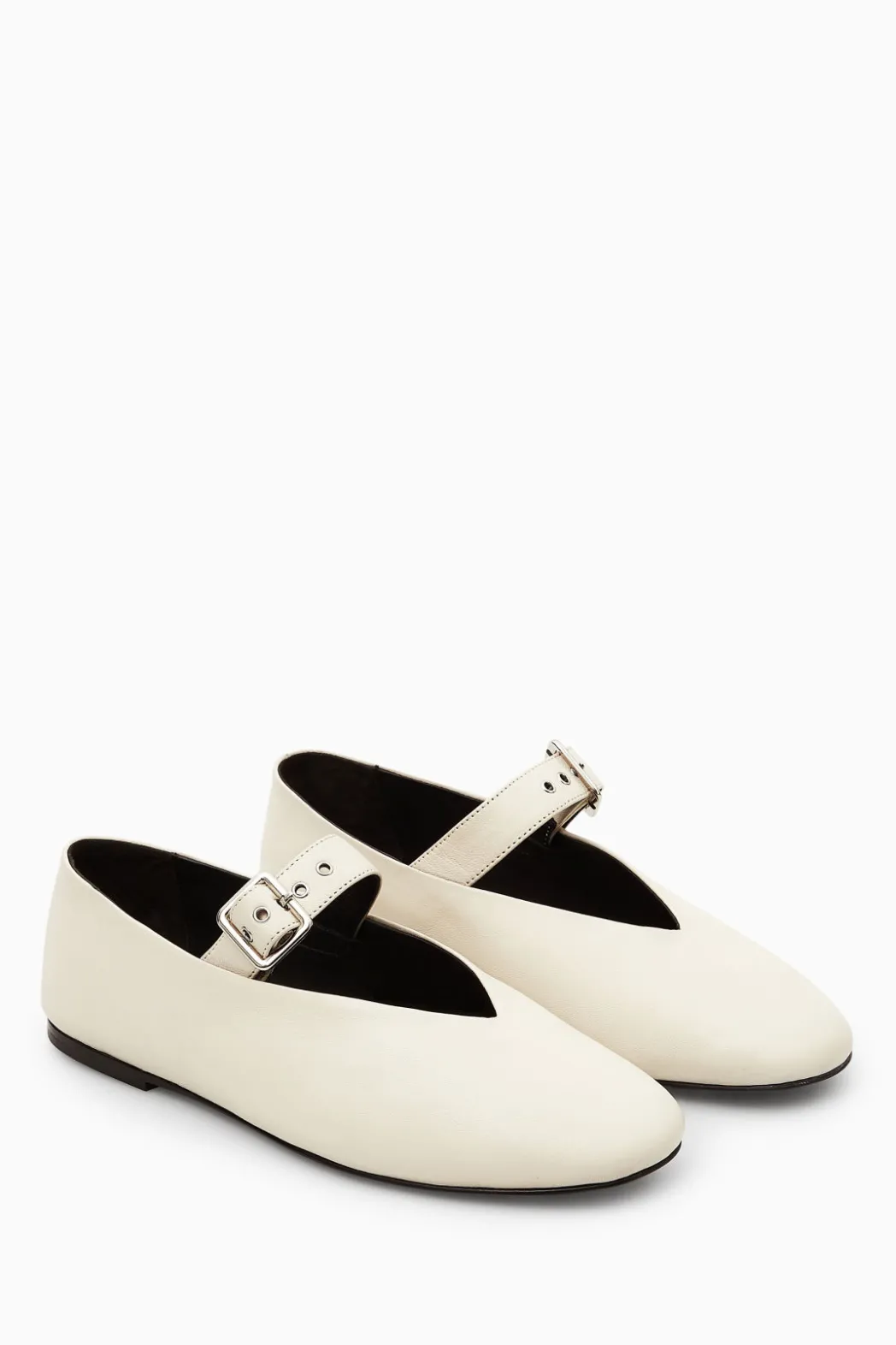 Clearance COS BUCKLED BALLET FLATS IVORY