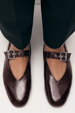Online COS BUCKLED BALLET FLATS BORDEAUX