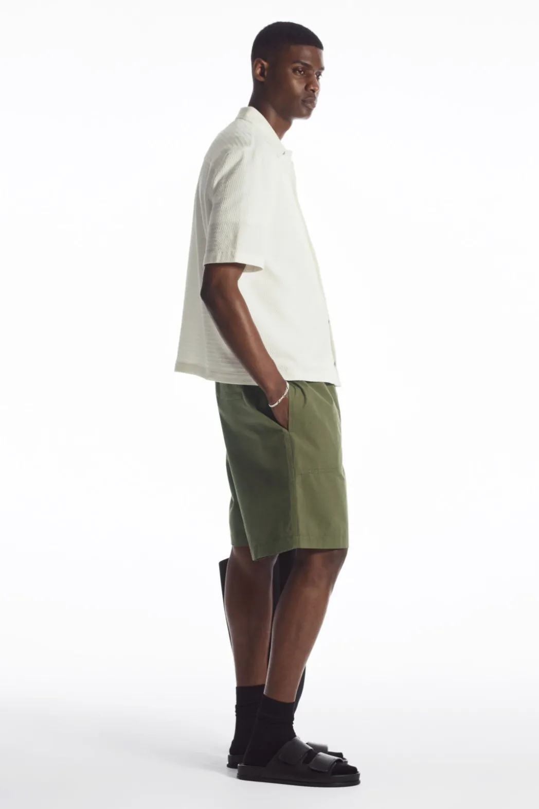 COS BUCKLED UTILITY SHORTS KHAKI BROWN