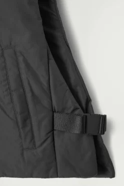 New COS BUCKLED-SIDE PADDED HOODED VEST BLACK