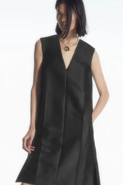 Clearance COS BUTTON-DETAIL WOOL-BLEND DRESS BLACK