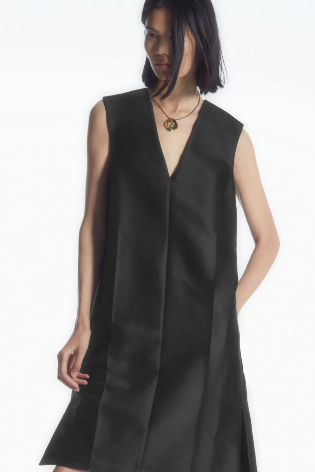 Clearance COS BUTTON-DETAIL WOOL-BLEND DRESS BLACK