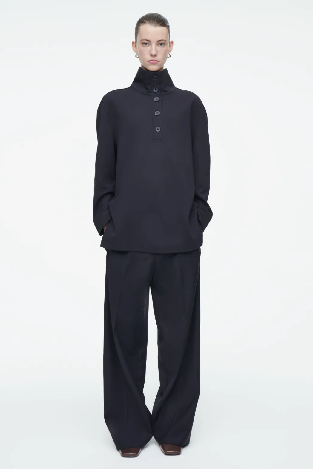 Sale COS BUTTONED FUNNEL-NECK TOP NAVY