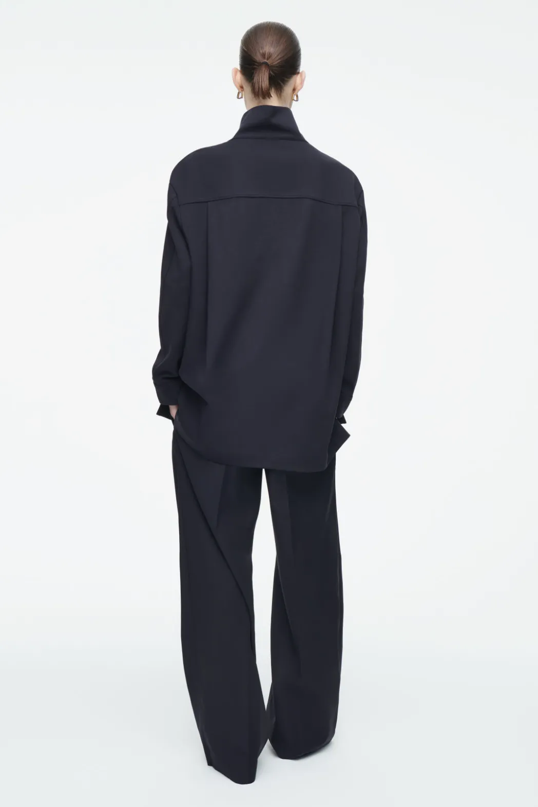 Sale COS BUTTONED FUNNEL-NECK TOP NAVY