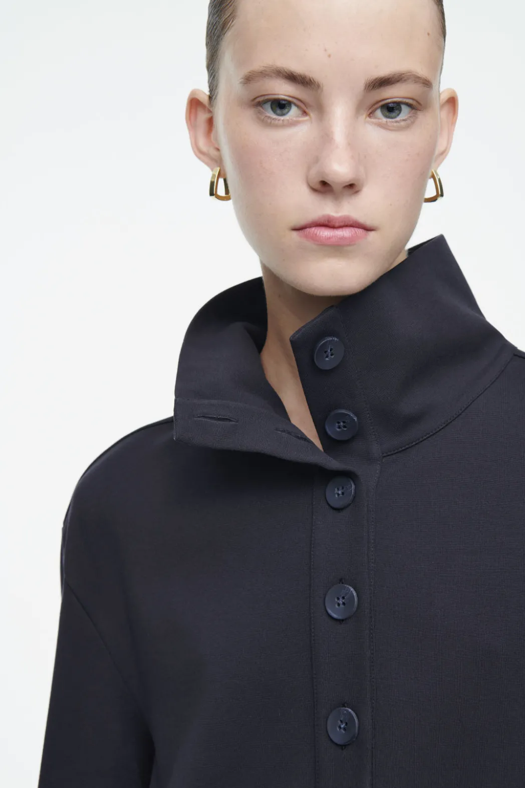 Sale COS BUTTONED FUNNEL-NECK TOP NAVY