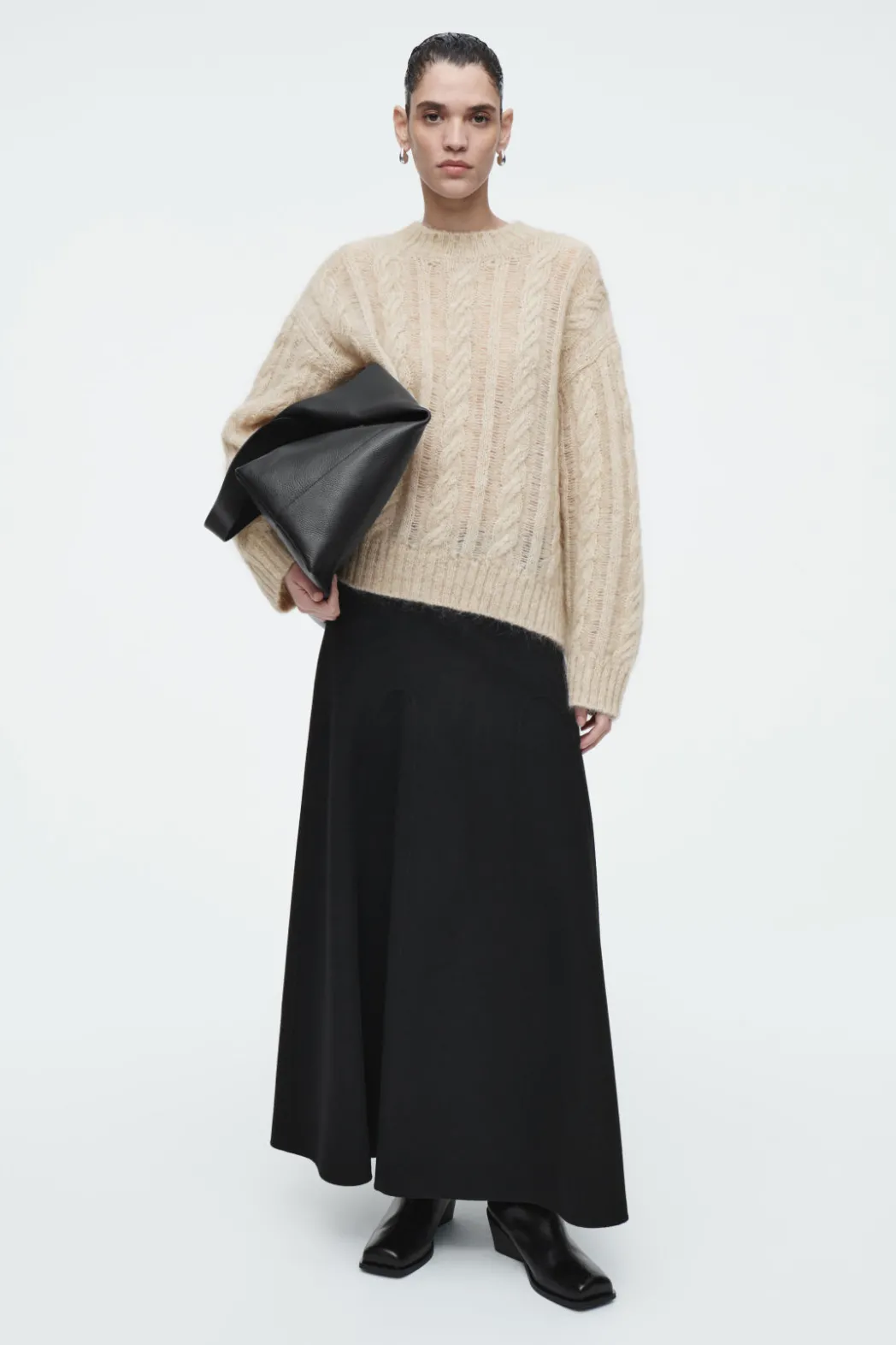 Clearance COS CABLE-KNIT MOHAIR SWEATER LIGHT BEIGE