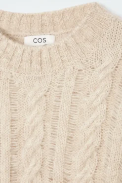Clearance COS CABLE-KNIT MOHAIR SWEATER LIGHT BEIGE