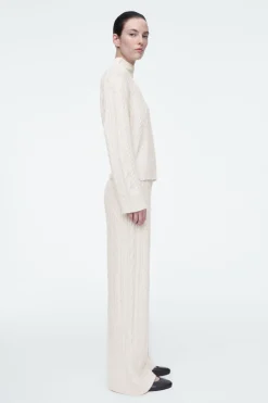 Clearance COS CABLE-KNIT WOOL PANTS IVORY