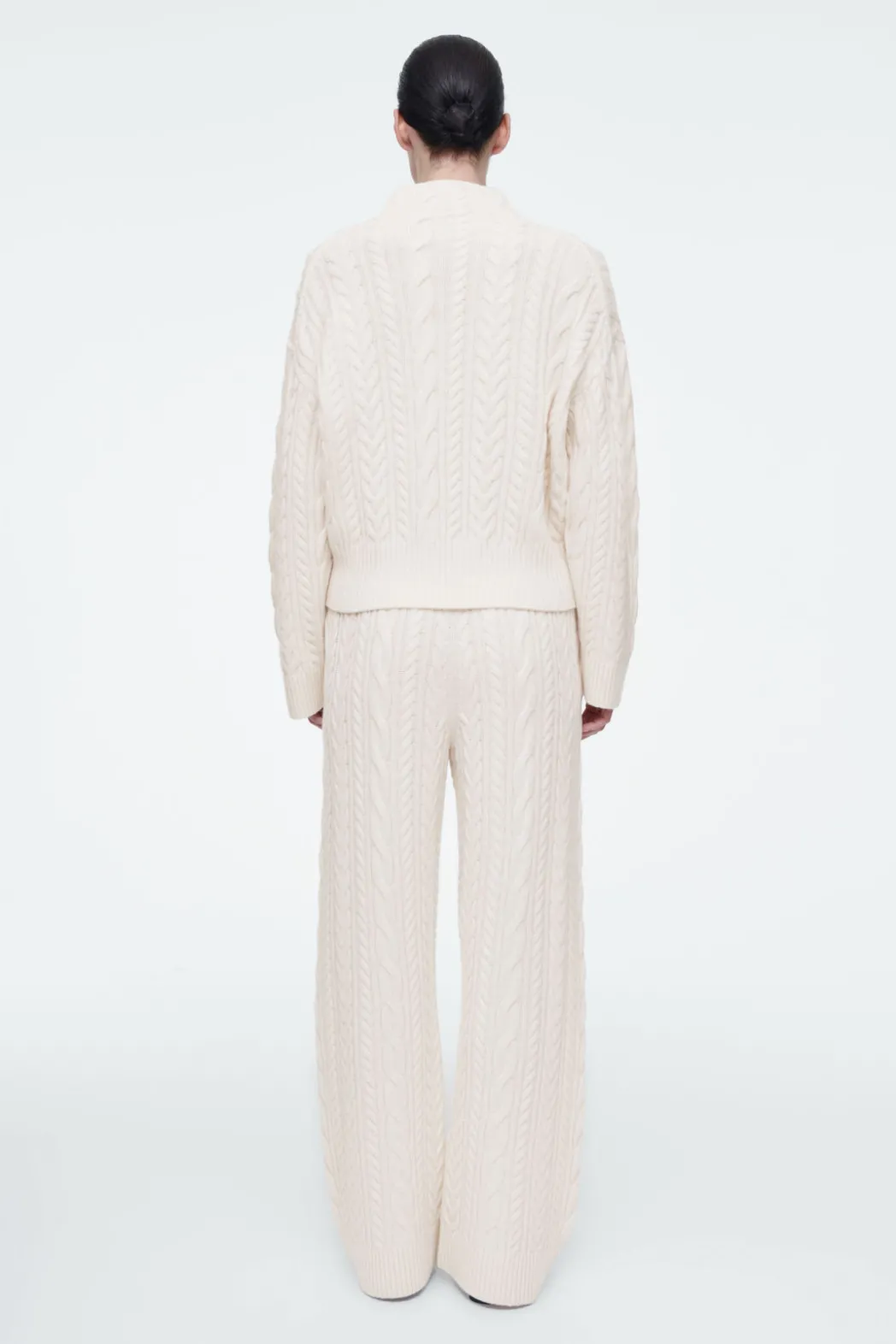 Clearance COS CABLE-KNIT WOOL PANTS IVORY