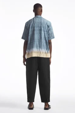 COS CAMP-COLLAR SHORT-SLEEVED SHIRT BLUE / BEIGE
